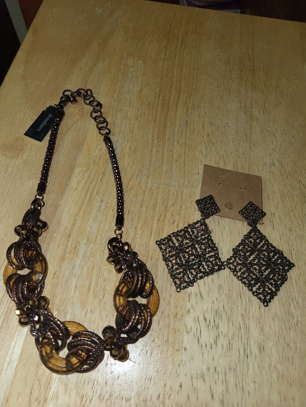 Dress Barn Copper Statement Necklace And Clip On Earring Set